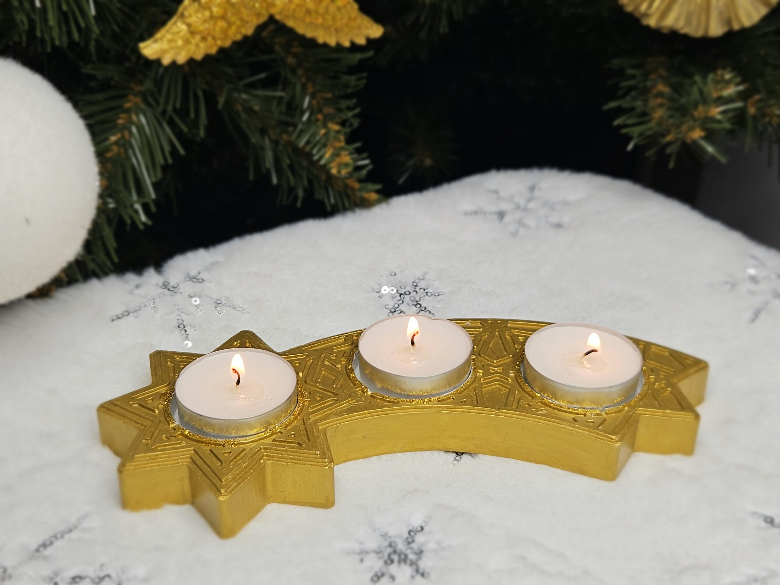 Adventi gyertyatartó 3 gyertyás (kiegészítők nélkül)