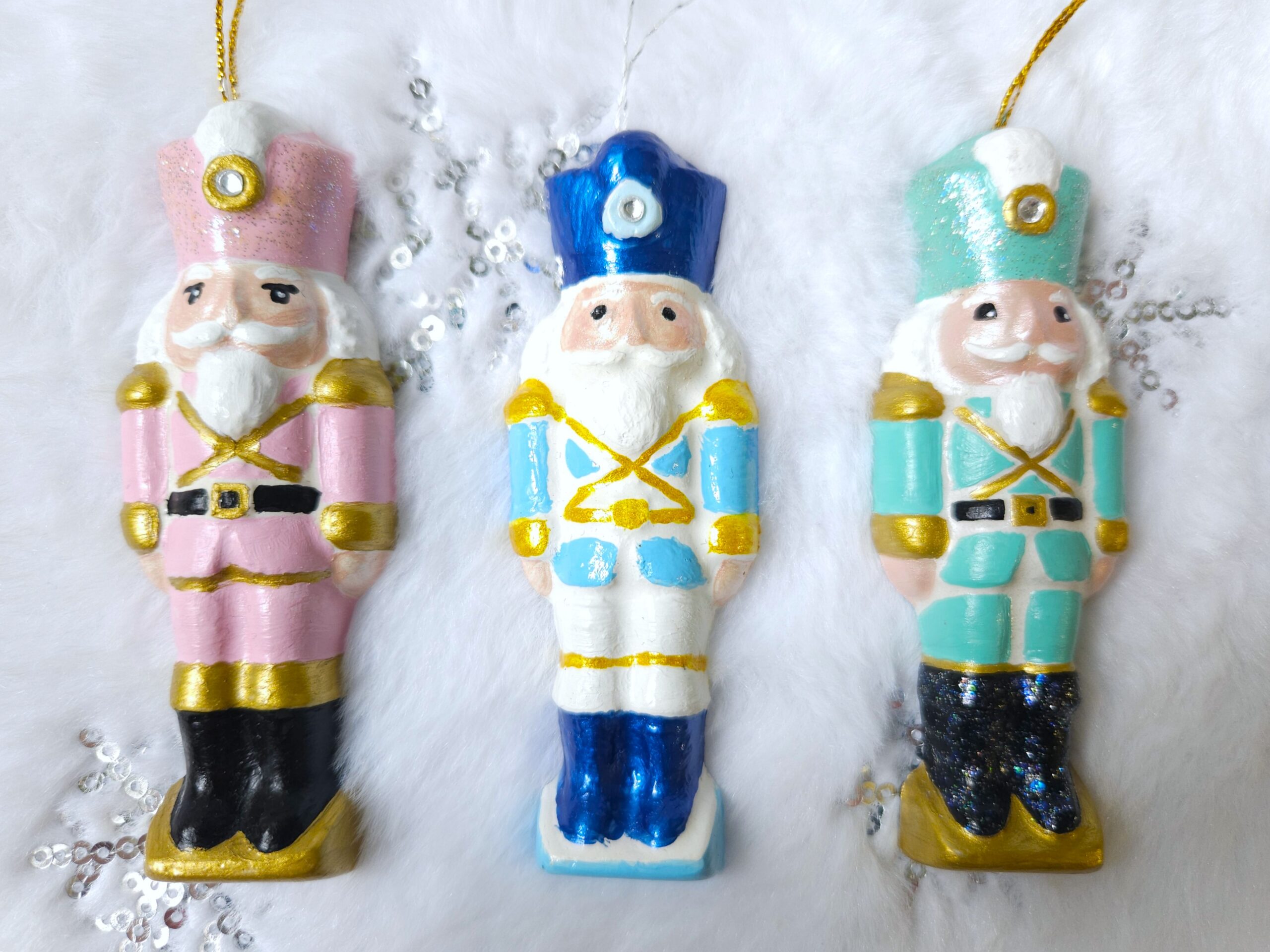Diótörő stílusú dísz szett